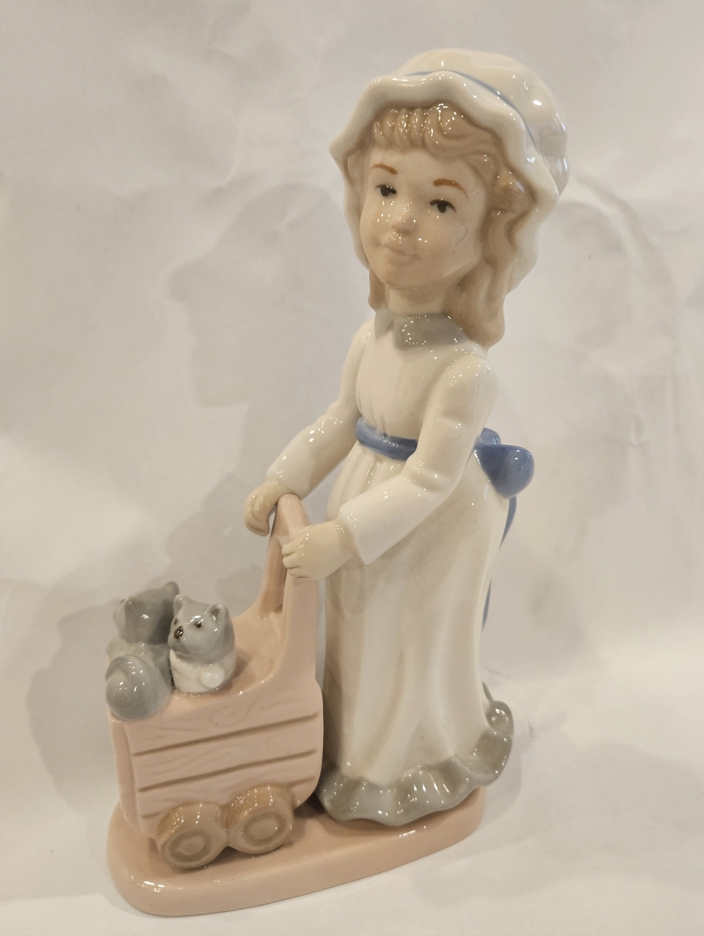 Torralba Porcelain Girl Figurine With Wagon Holding 2 Kitttens
